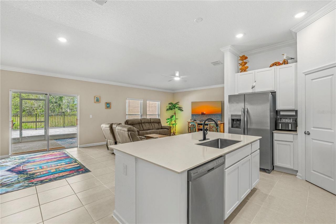 5317 Diamondleaf Drive , Edgewater, FL 32141 Photo