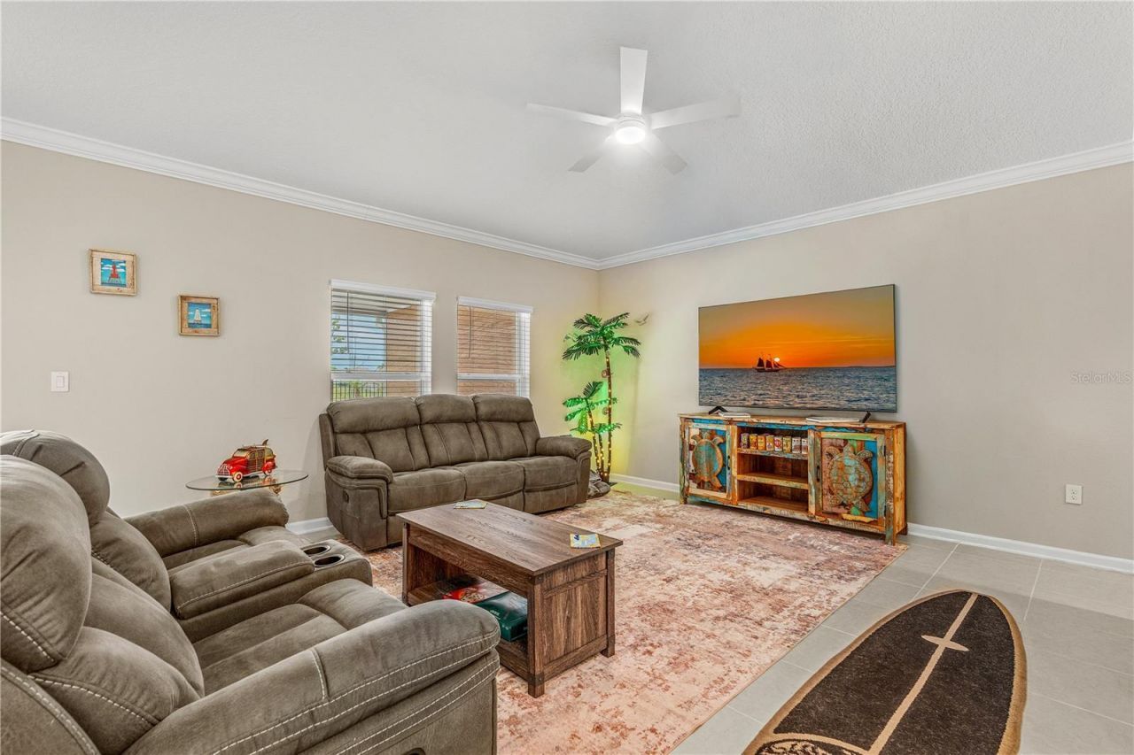 5317 Diamondleaf Drive , Edgewater, FL 32141 Photo