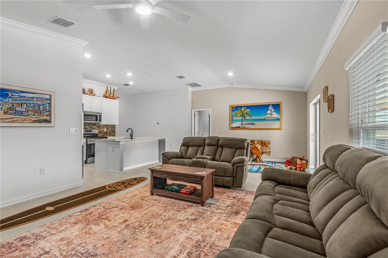 5317 Diamondleaf Drive , Edgewater, FL 32141 Photo