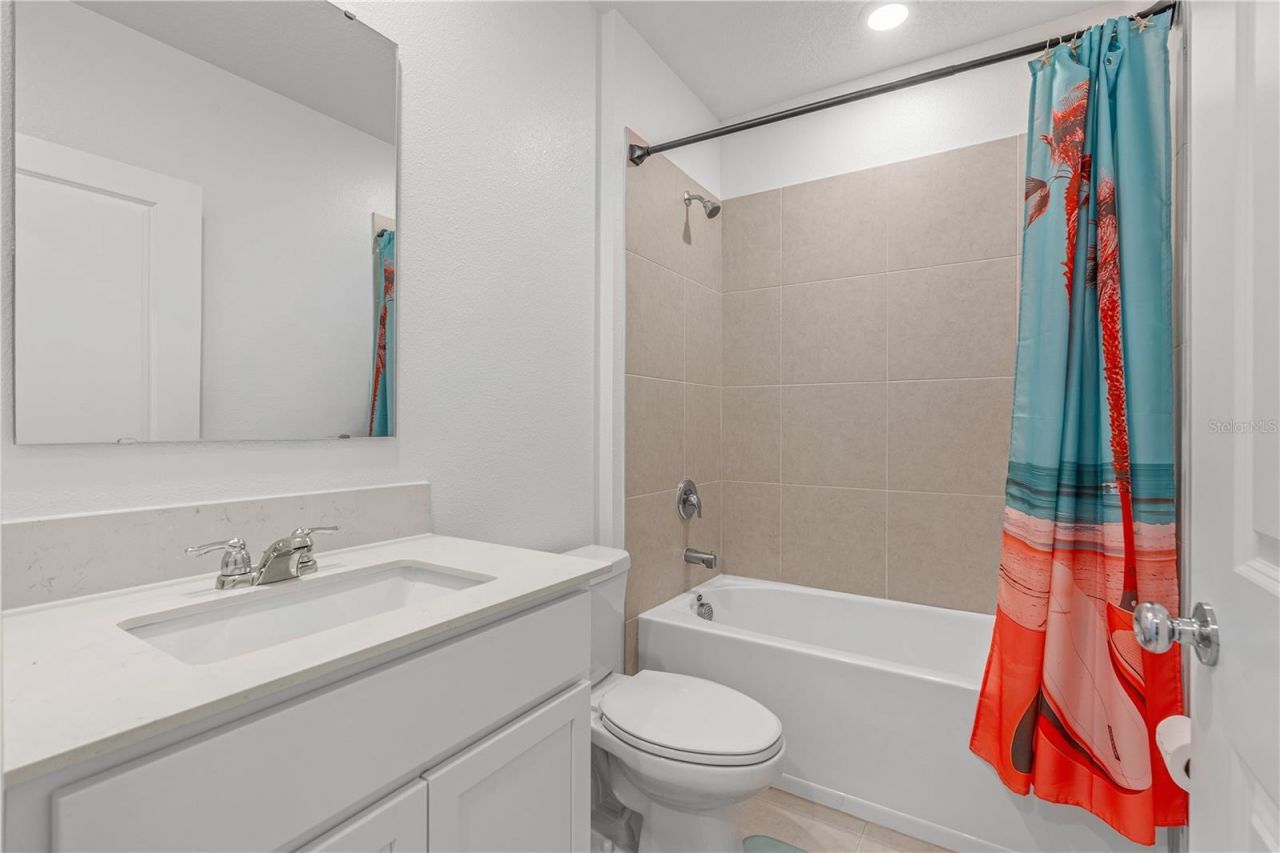 5317 Diamondleaf Drive , Edgewater, FL 32141 Photo