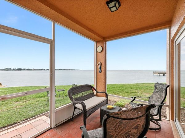 7400 SUNSHINE SKYWAY LANE S, Unit 111, ST PETERSBURG, FL 33711