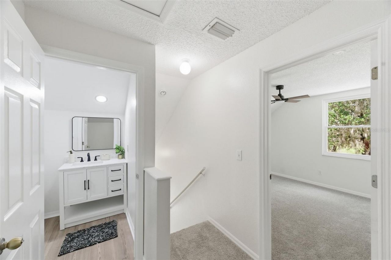 628 Cape Cod Circle , Valrico, FL 33594 Photo