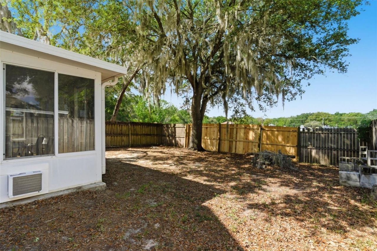 628 Cape Cod Circle , Valrico, FL 33594 Photo