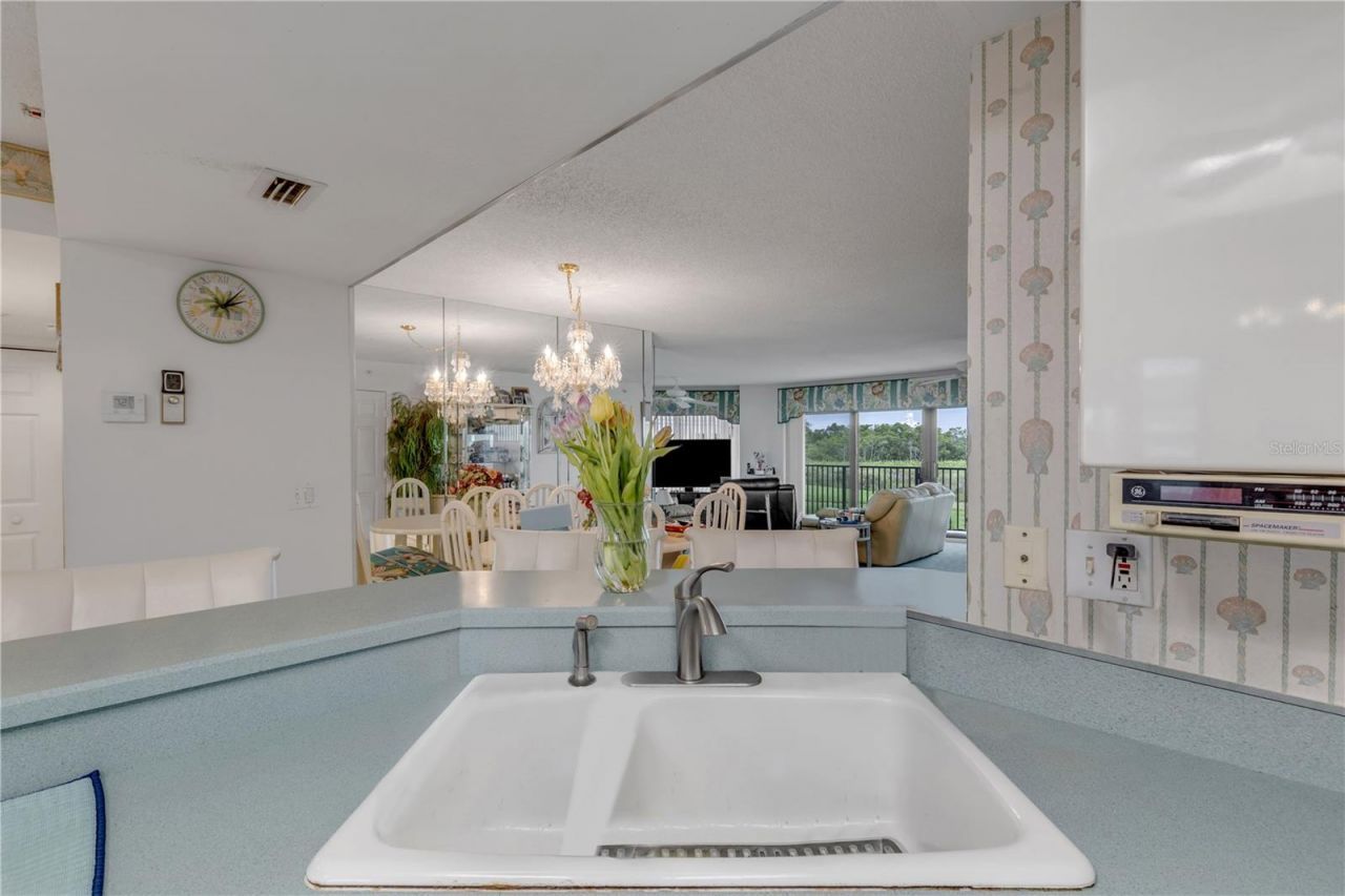 2700 N Peninsula Avenue, Unit 211, New Smyrna Beach, FL 32169 Photo