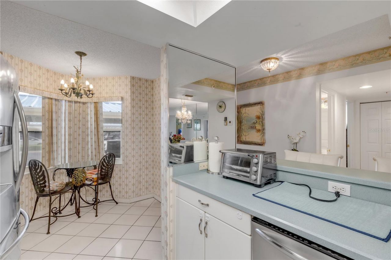 2700 N Peninsula Avenue, Unit 211, New Smyrna Beach, FL 32169 Photo