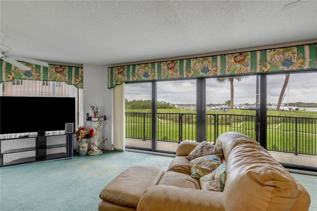 2700 N Peninsula Avenue, Unit 211, New Smyrna Beach, FL 32169 Photo