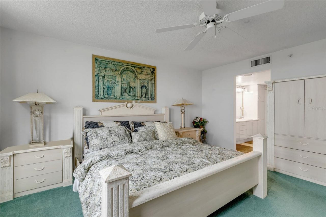 2700 N Peninsula Avenue, Unit 211, New Smyrna Beach, FL 32169 Photo