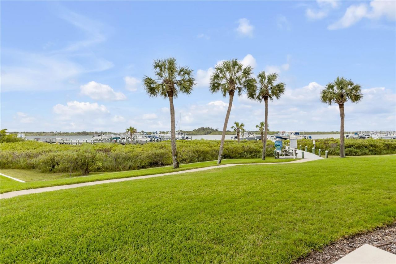 2700 N Peninsula Avenue, Unit 211, New Smyrna Beach, FL 32169 Photo