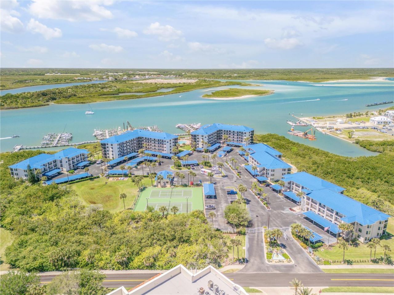 2700 N Peninsula Avenue, Unit 211, New Smyrna Beach, FL 32169 Photo