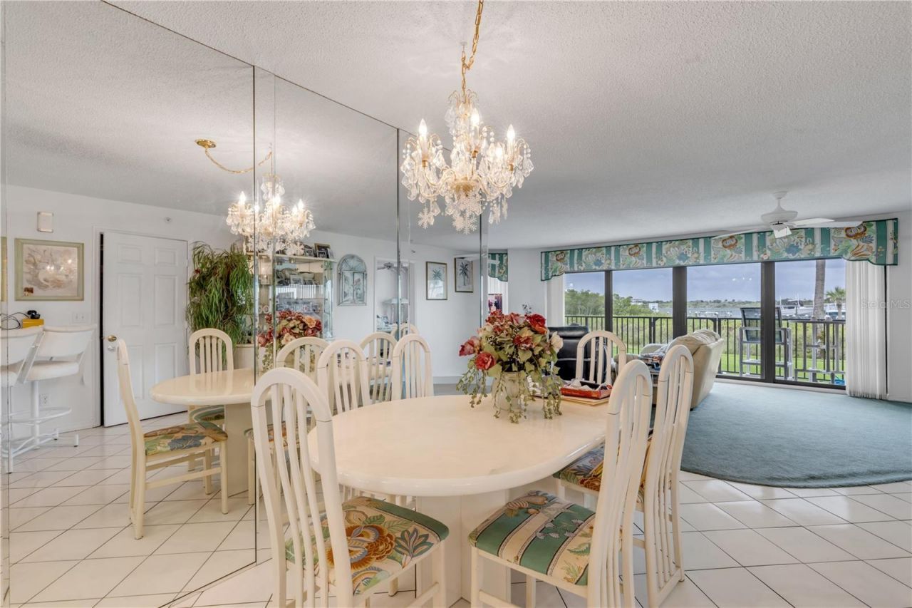 2700 N Peninsula Avenue, Unit 211, New Smyrna Beach, FL 32169 Photo