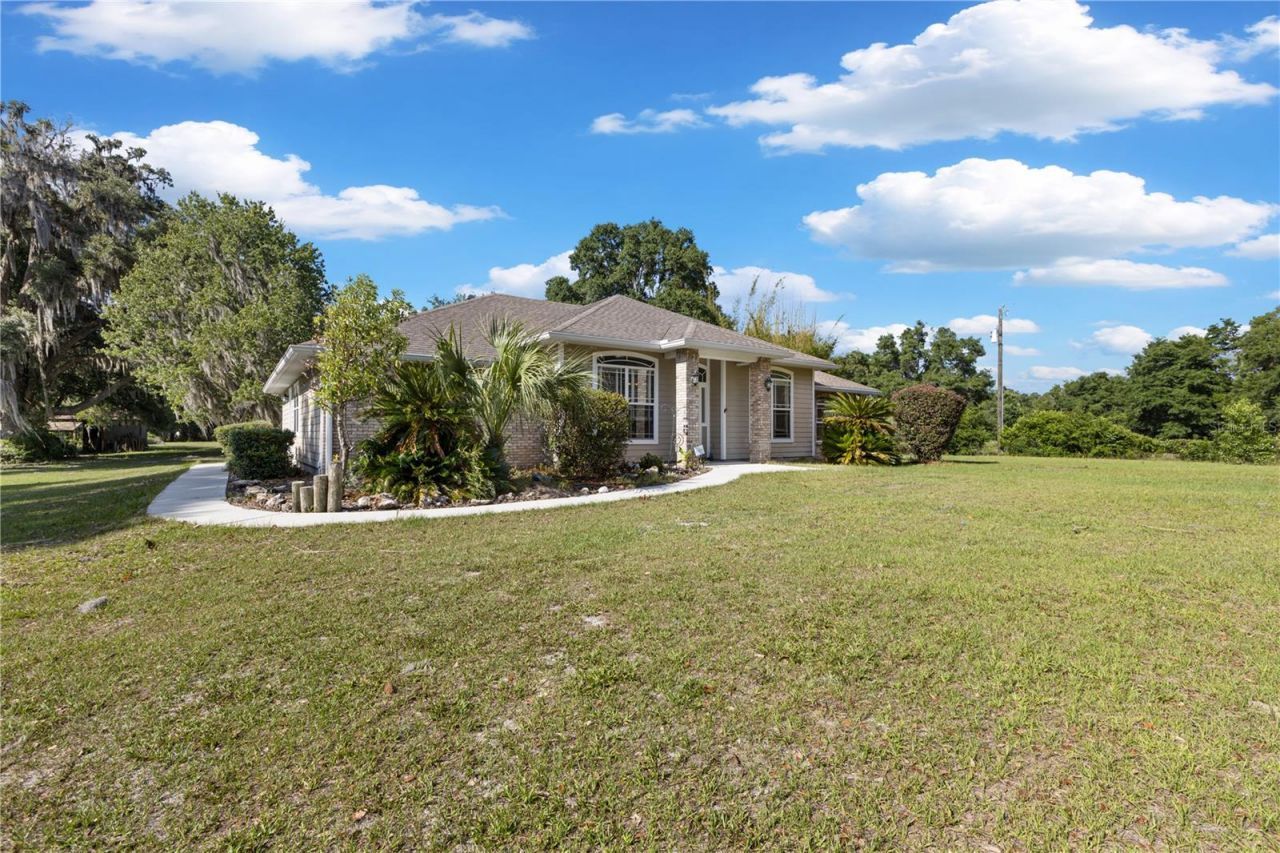 19328 SW 58th Place, Archer, FL 32618 Photo