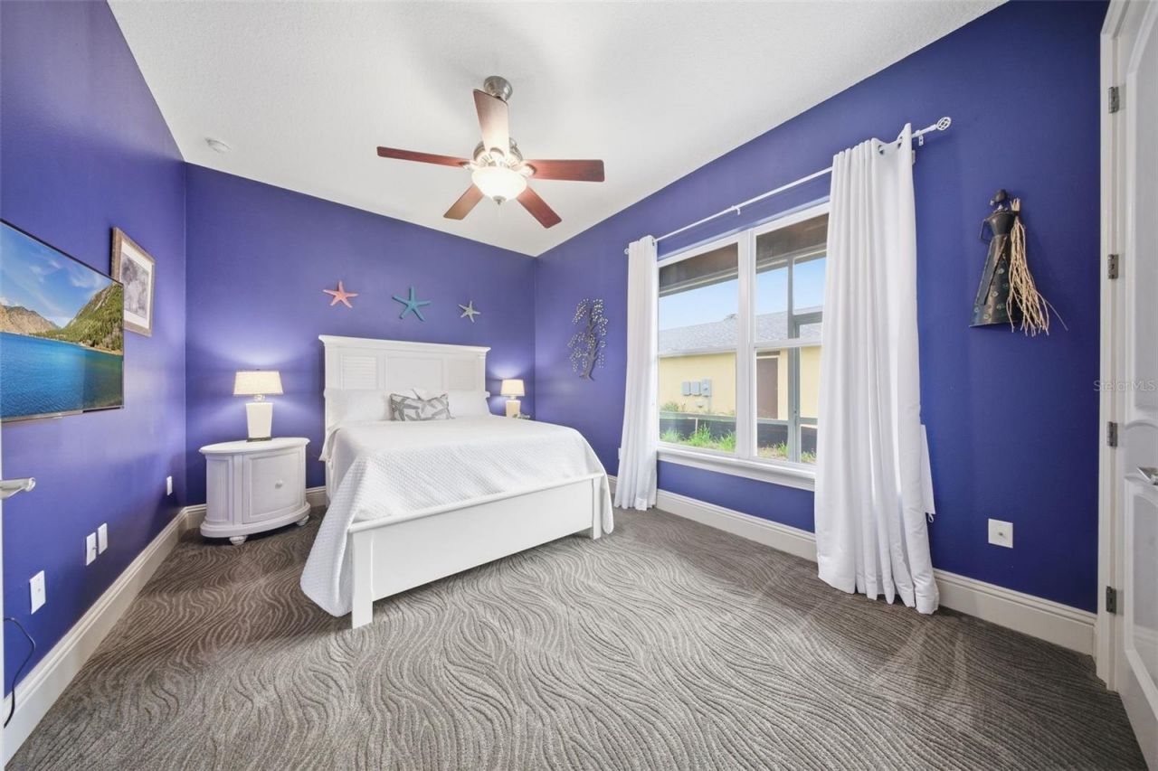 16401 E Shirley Shores Road, Tavares, FL 32778 Photo