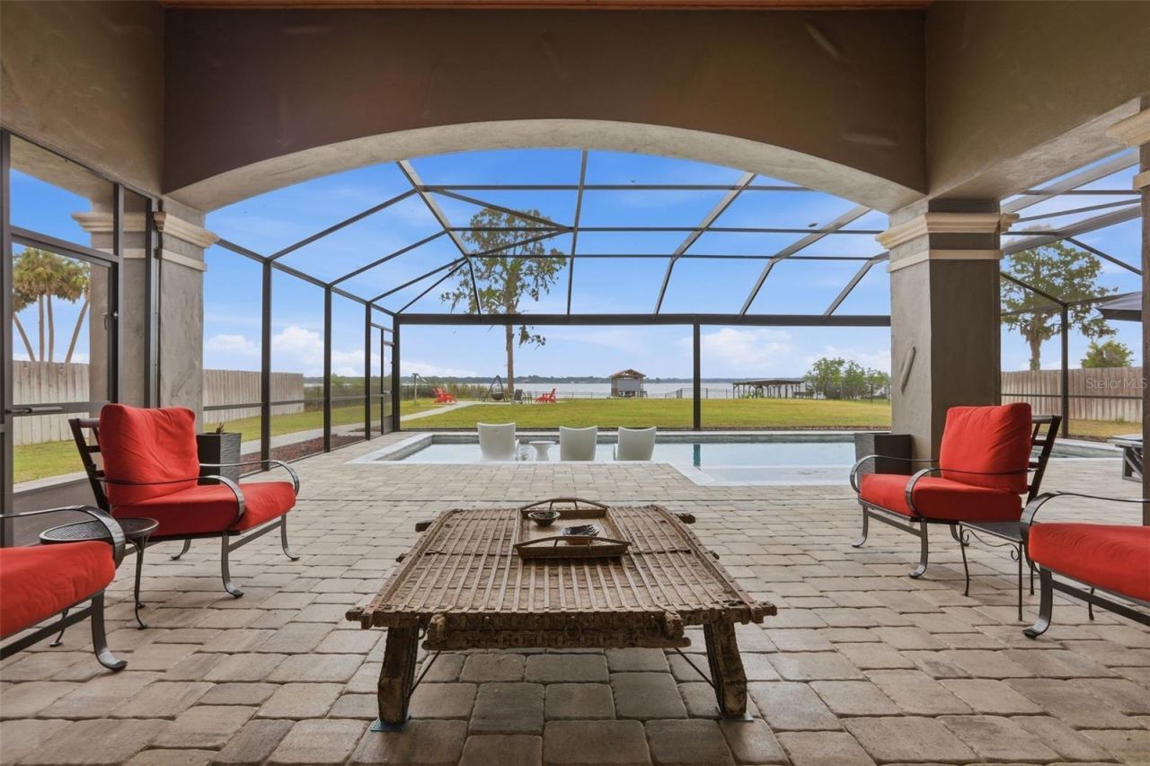 16401 E Shirley Shores Road, Tavares, FL 32778 Photo