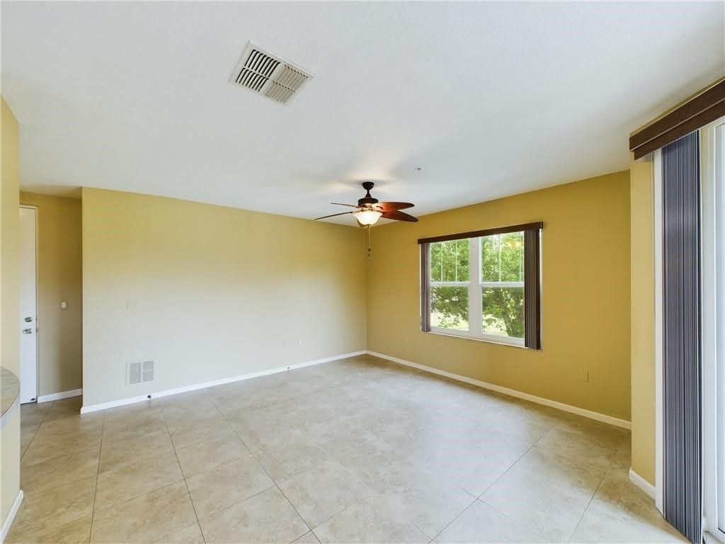 5020 Fairways Circle, Unit J205, Vero Beach, FL 32967 Photo