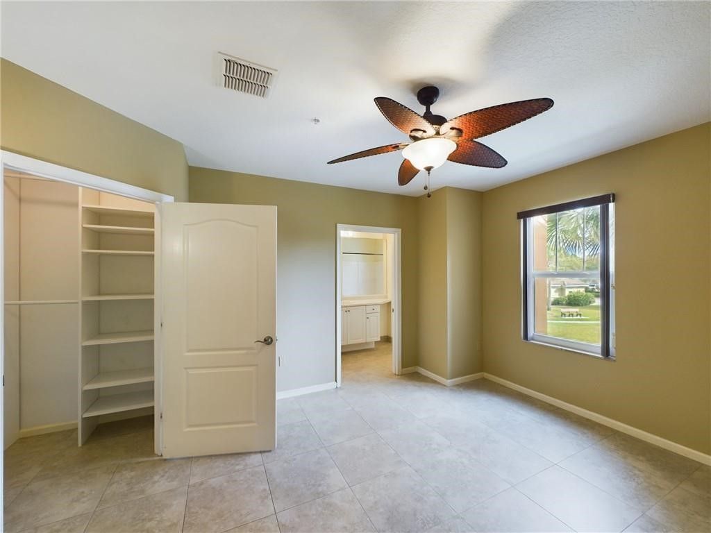 5020 Fairways Circle, Unit J205, Vero Beach, FL 32967 Photo