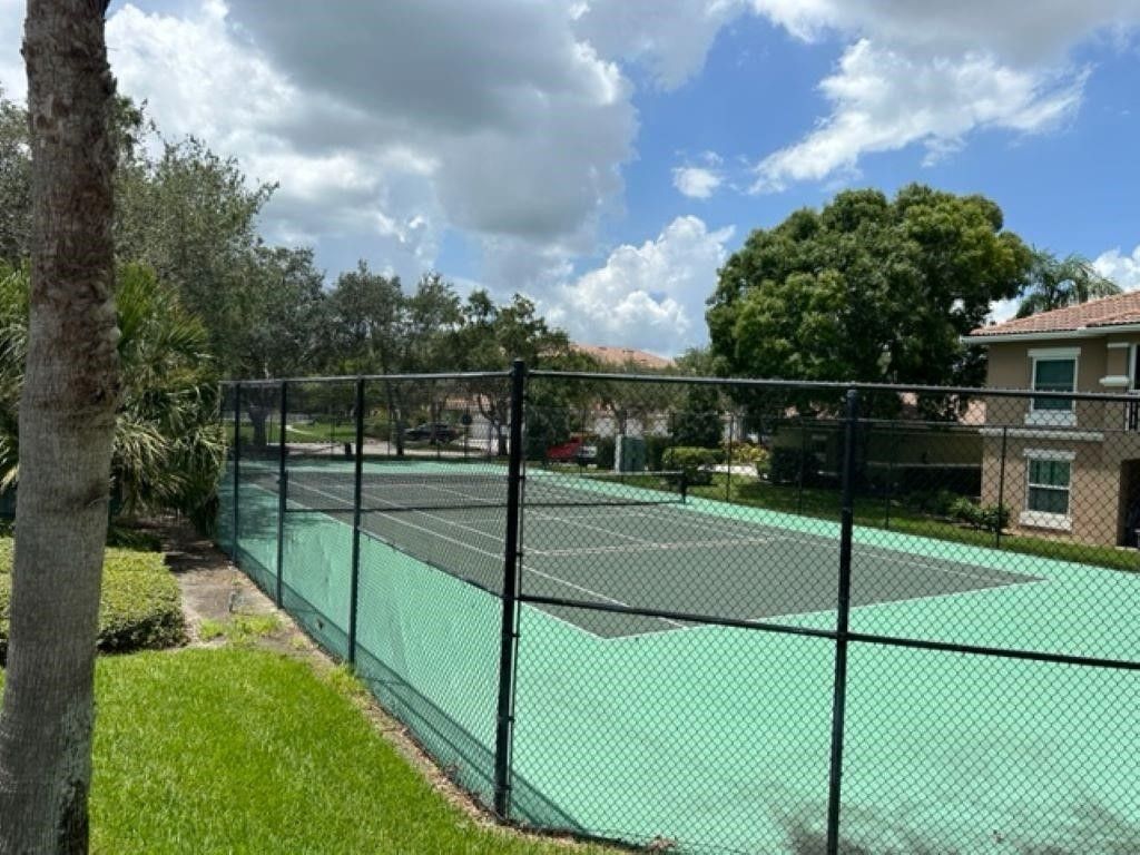 5020 Fairways Circle, Unit J205, Vero Beach, FL 32967 Photo