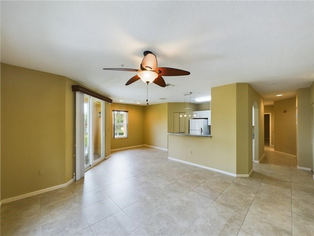 5020 Fairways Circle, Unit J205, Vero Beach, FL 32967 Photo
