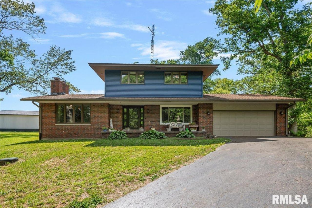 49 Etherton Lane, Springfield, IL 62712 Main Photo