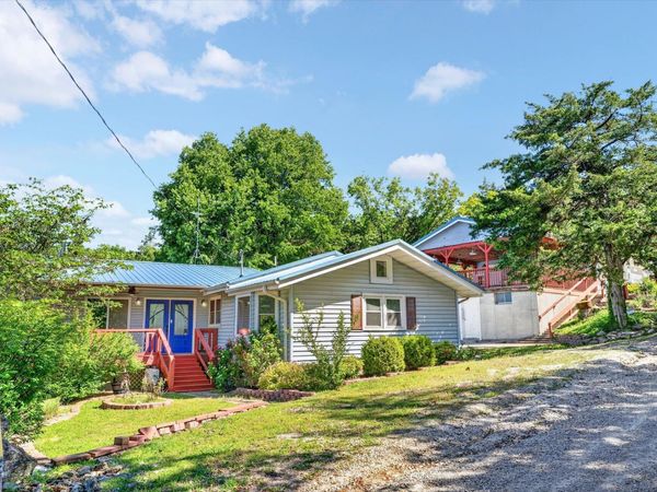 26033 County Road 262 , Hermitage, MO 65668