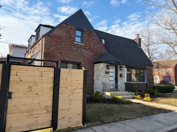 9001 S Claremont Avenue , Chicago, IL 60643