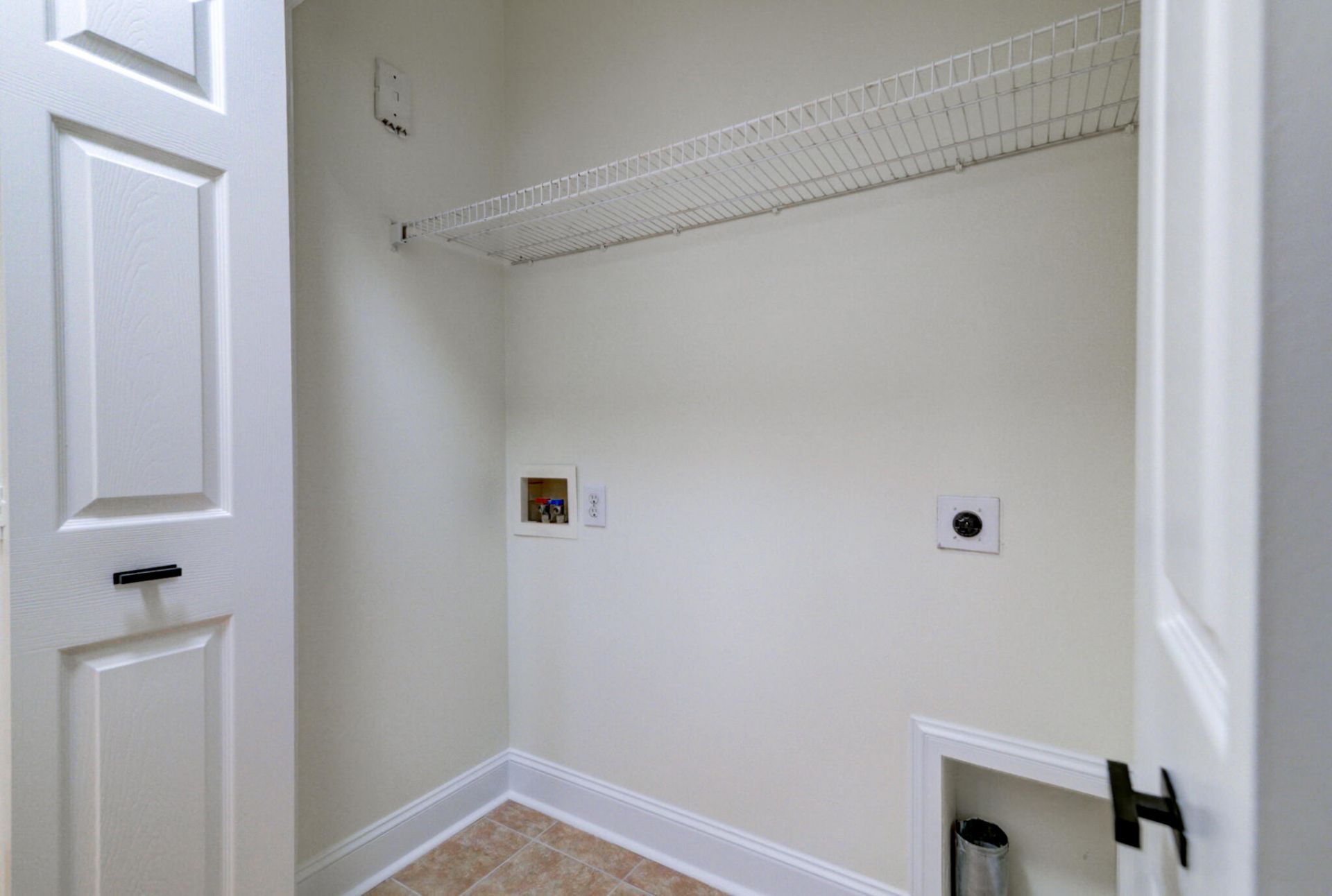 1627 Telfair Way Photo 12