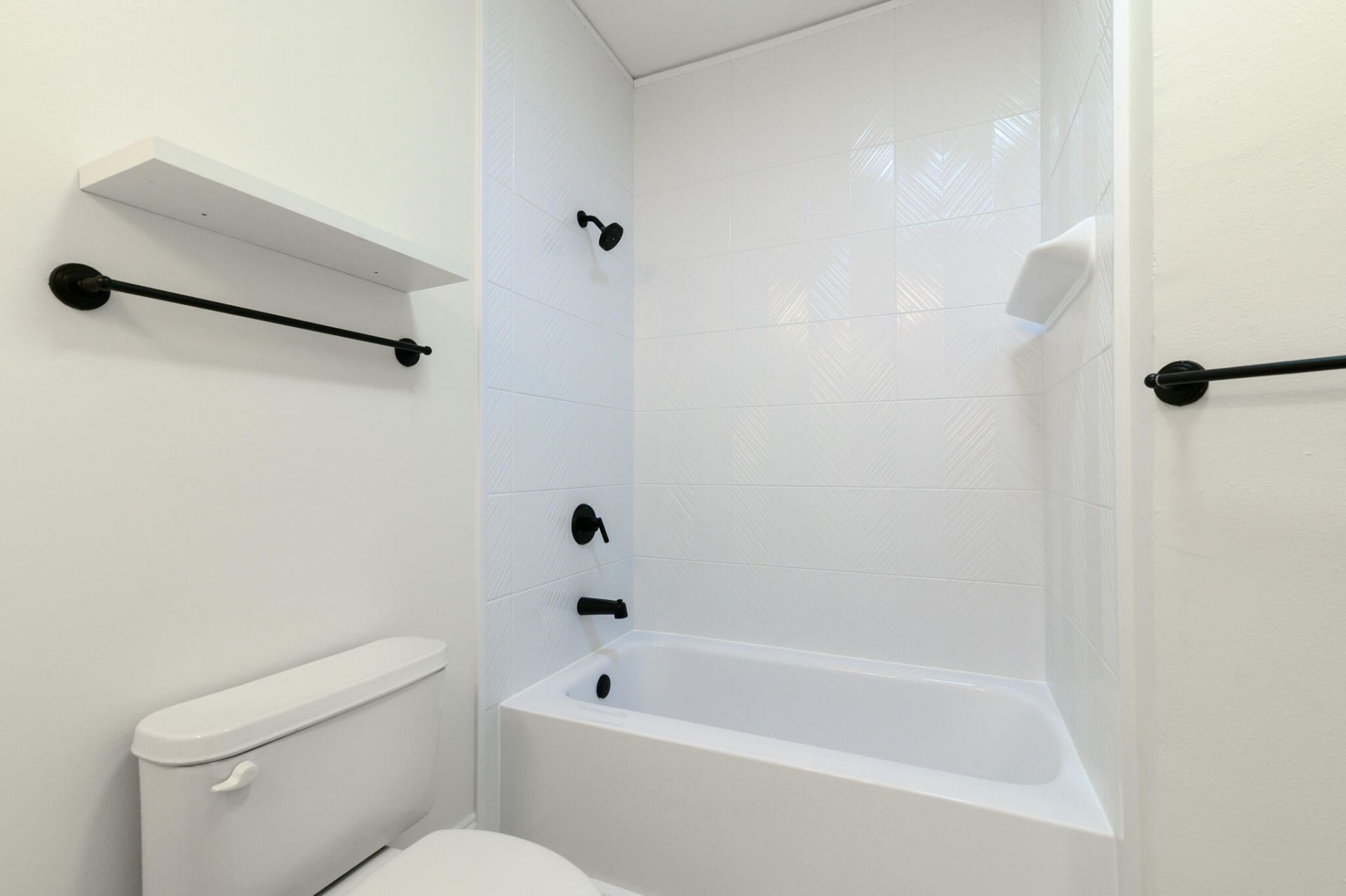 1627 Telfair Way Photo 14