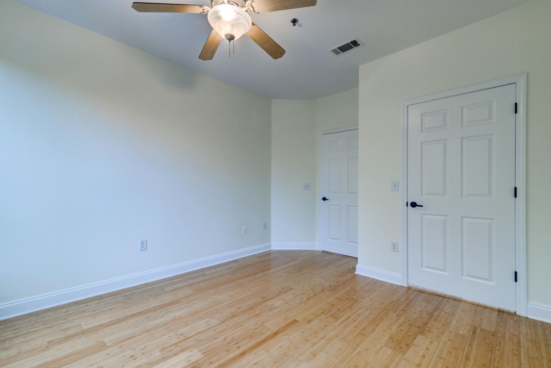 1627 Telfair Way Photo 16