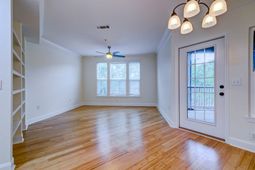 1627 Telfair Way photo 4