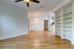 1627 Telfair Way photo 4