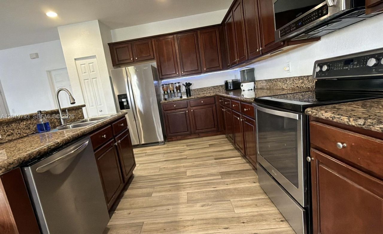 11339 SW 243rd Ter , Unit 11339, Homestead, FL 33032 Photo