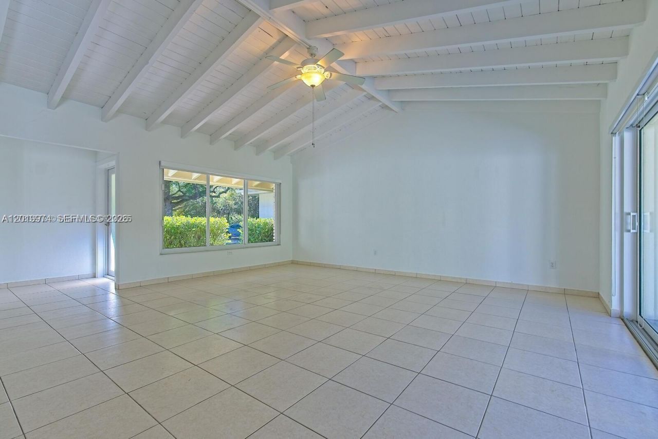 5400 Orduna Dr , Coral Gables, FL 33146 Photo