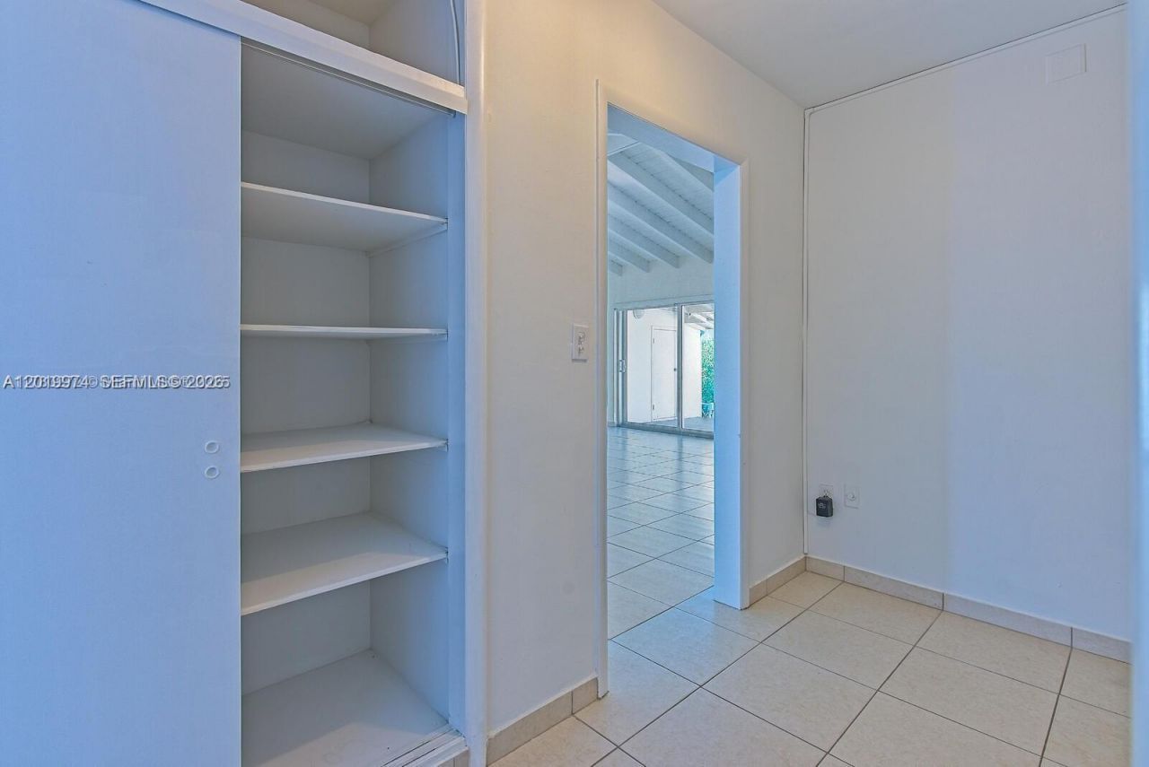 5400 Orduna Dr , Coral Gables, FL 33146 Photo