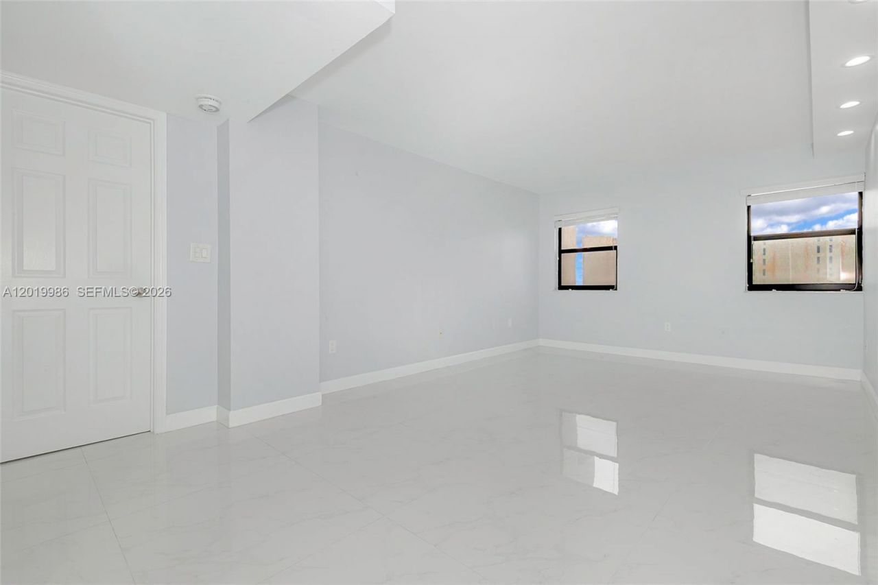 1201 S Ocean Dr , Unit 610N, Hollywood, FL 33019 Photo