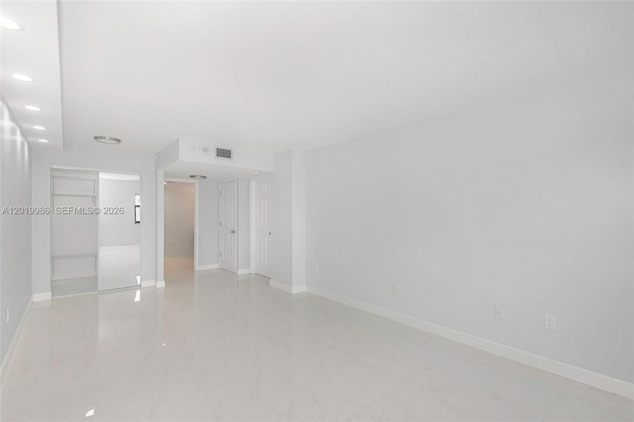 1201 S Ocean Dr , Unit 610N, Hollywood, FL 33019 Photo