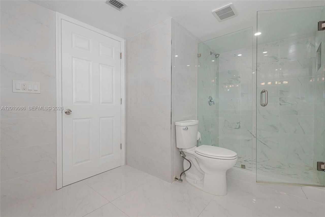 1201 S Ocean Dr , Unit 610N, Hollywood, FL 33019 Photo