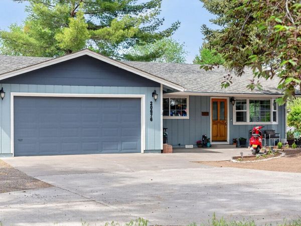 20676 Morningstar Drive, Bend, OR 97701