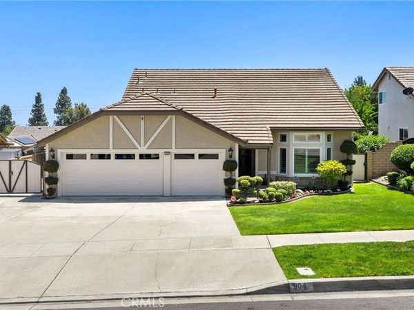 904 Pineridge St, Upland, CA 91784