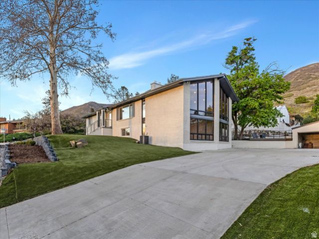 1092 N 500 E, Centerville, UT 84014 Main Photo