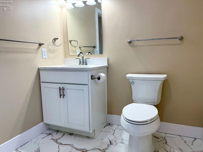 1001 Filmore, Sandusky, OH 44870 Photo 6