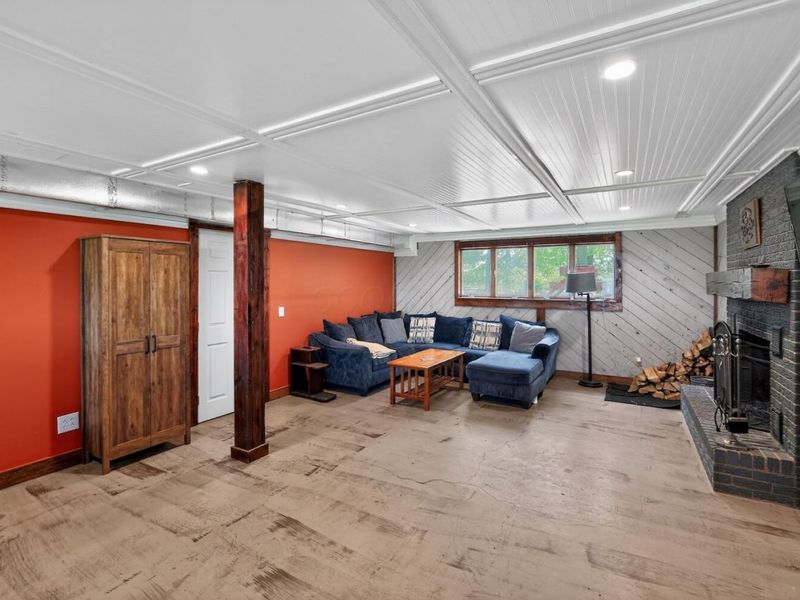 23783 Caves Road , Gambier, OH 43022 Photo 15