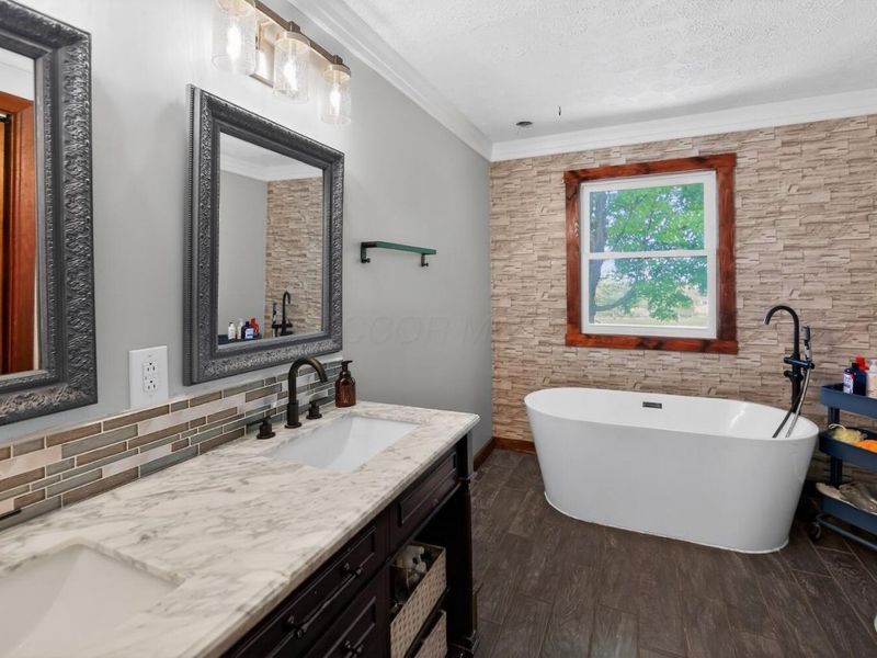 23783 Caves Road , Gambier, OH 43022 Photo 20