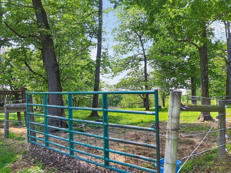 23783 Caves Road , Gambier, OH 43022 Photo 39