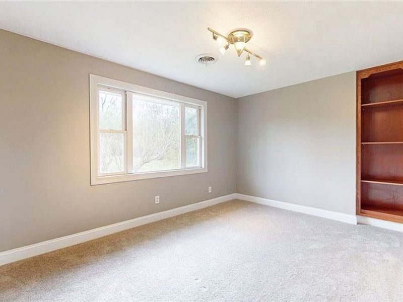 10525 Clay Street, Montville, OH 44064 Photo 30