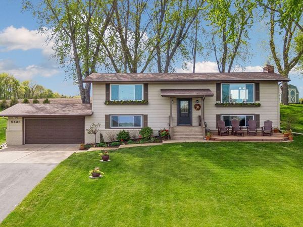 5435 County Road 6 SW, Howard Lake, MN 55349