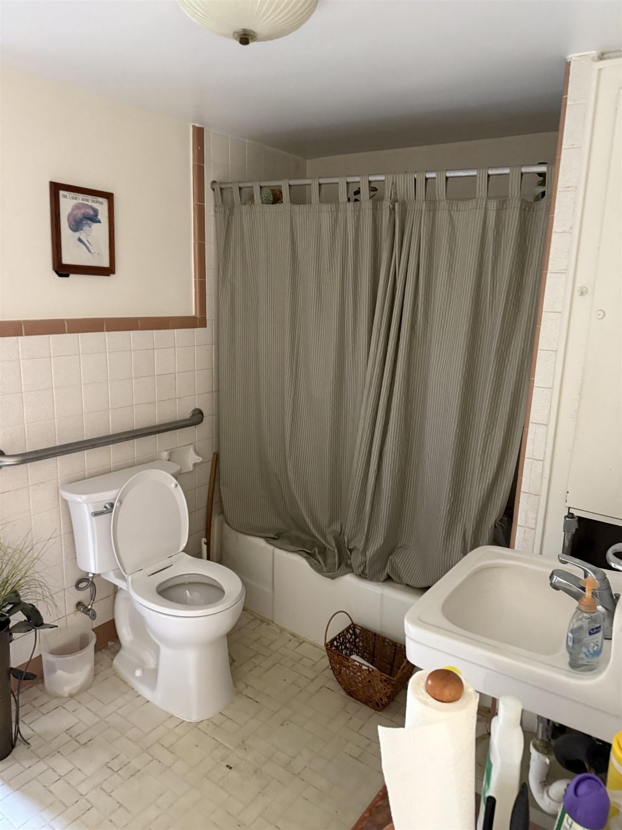 1803 Legion St. Photo 4