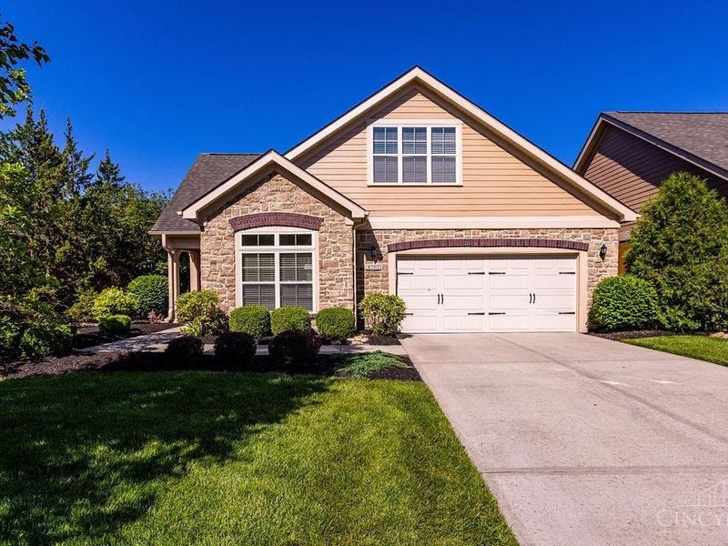 8703 Park Place Circle, West Chester, OH 45069 Photo 1