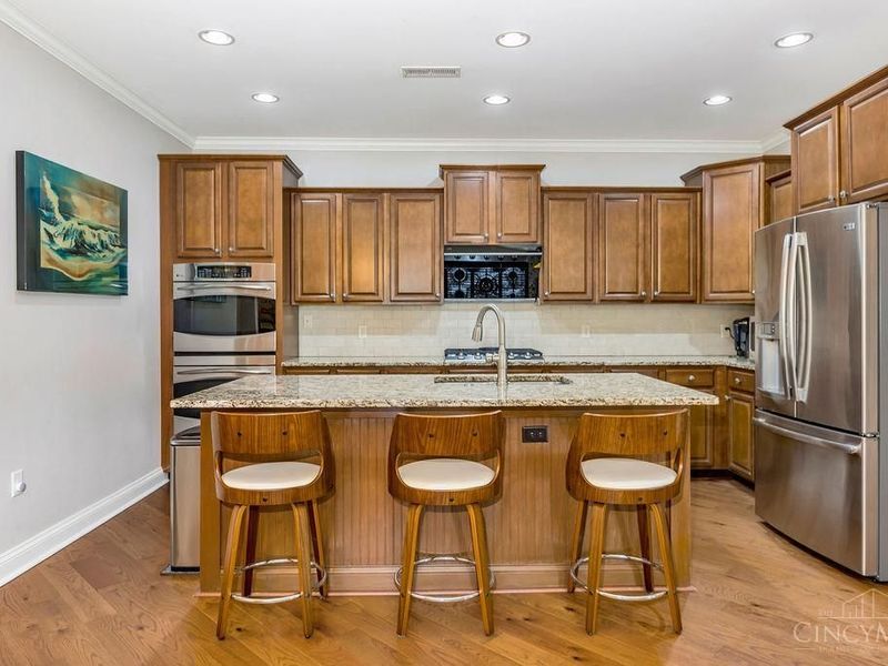 8703 Park Place Circle, West Chester, OH 45069 Photo 10