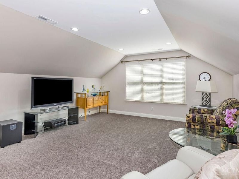 8703 Park Place Circle, West Chester, OH 45069 Photo 28