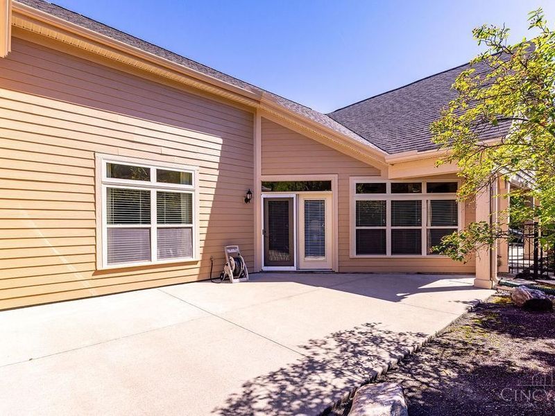 8703 Park Place Circle, West Chester, OH 45069 Photo 33