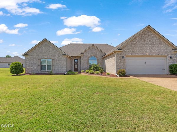 15 Kingdom Keys Cove , Jackson, TN 38305